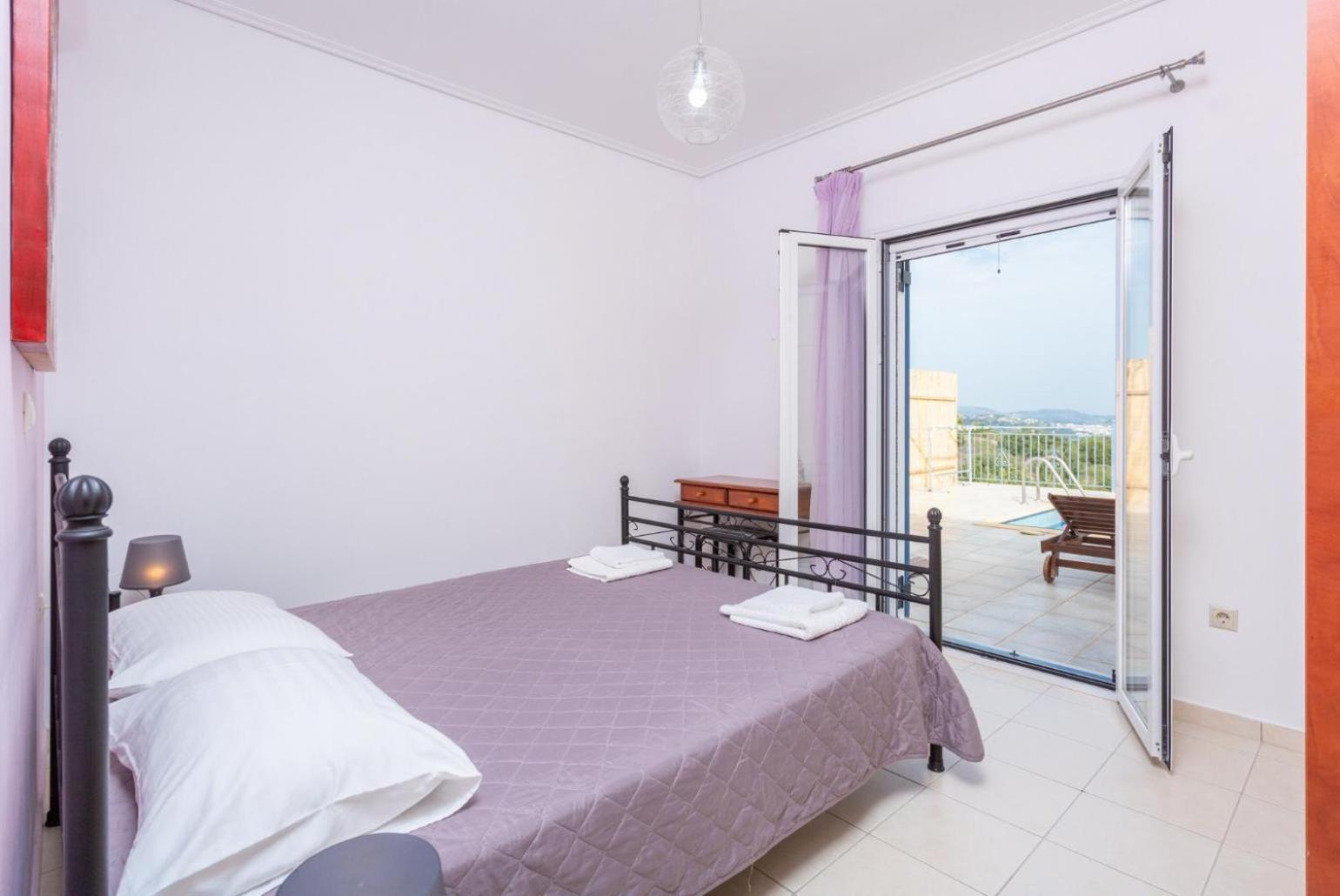 Villa Europe Ena Lakíthra Buitenkant foto