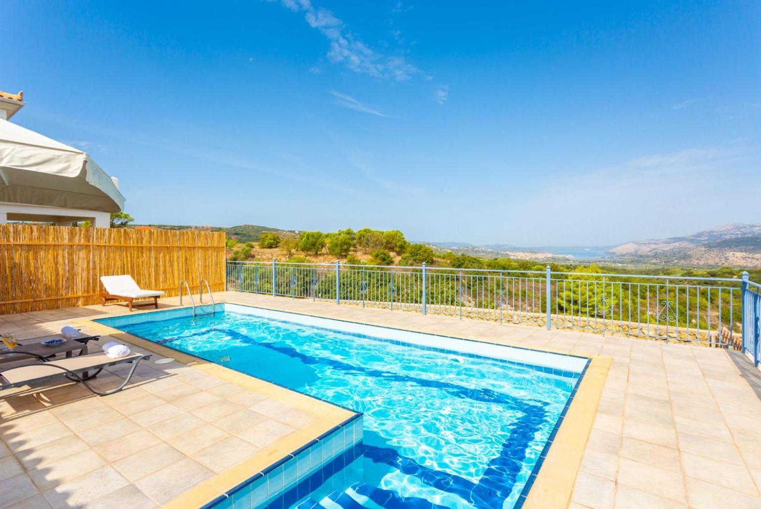 Villa Europe Ena Lakíthra Buitenkant foto